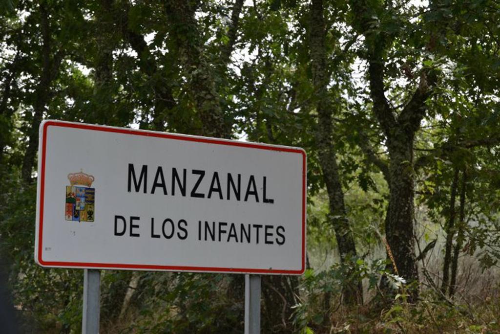 Cabanas Vallecino Manzanal de los Infantes Exteriör bild